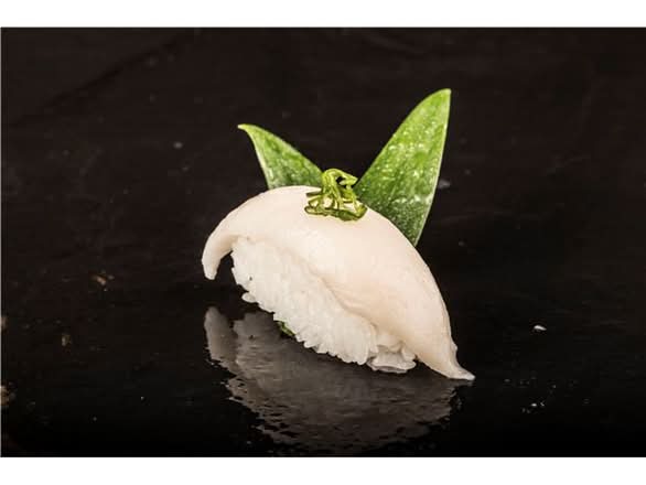 White Tuna Sushi 白吞拿魚壽司